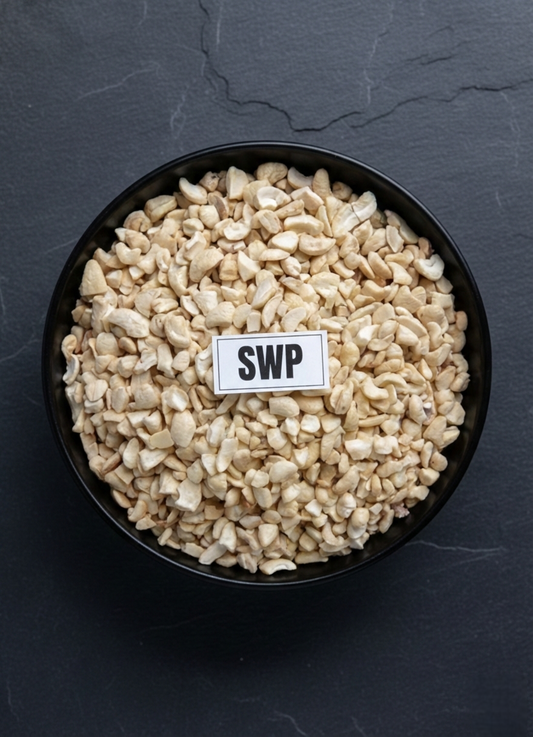 Cashew SWP – Small White Pieces (8 Pieces per Cashew)